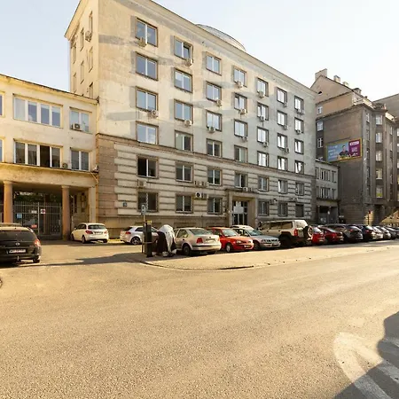 דירה Chmielna By Bookinghost ורשה