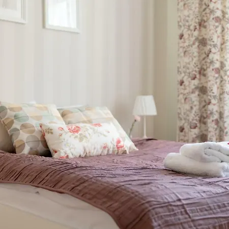 Chmielna By Bookinghost דירה