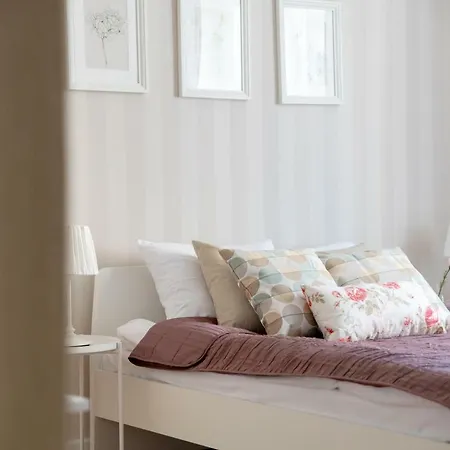 Chmielna By Bookinghost Appartement